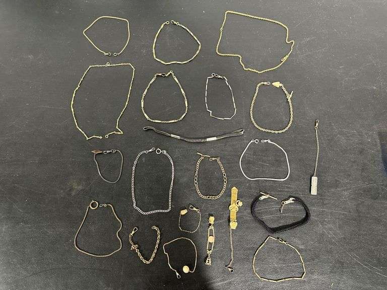 Assorted watch chains image