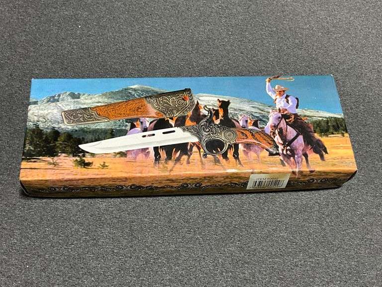 Dorado knife No. HK2032 in decorative sheath image