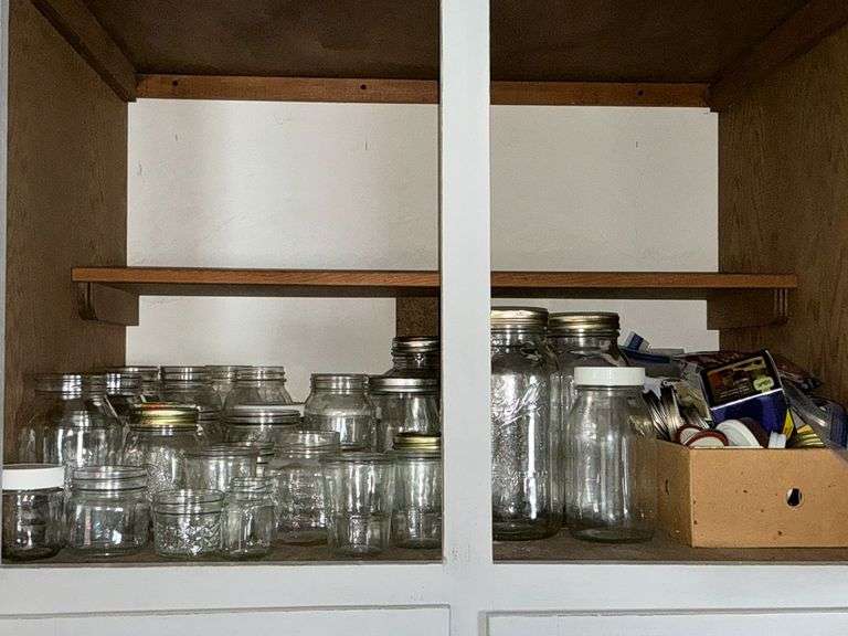 Canning jars image