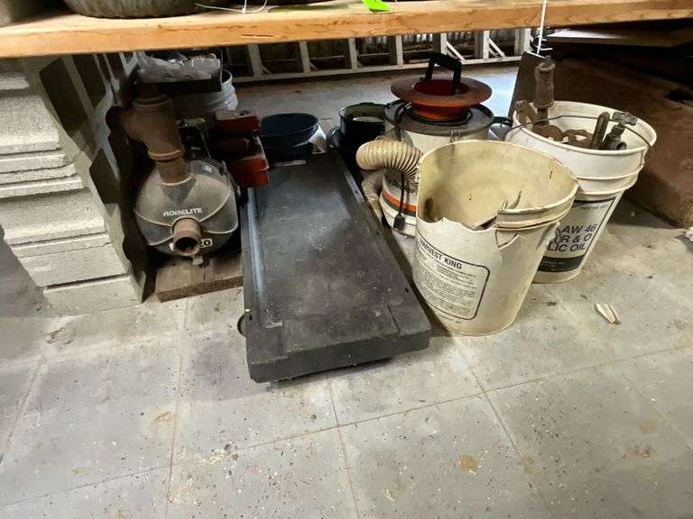 Mechanics creeper, lawn sprinklers, Homelite AP220-1A pump image