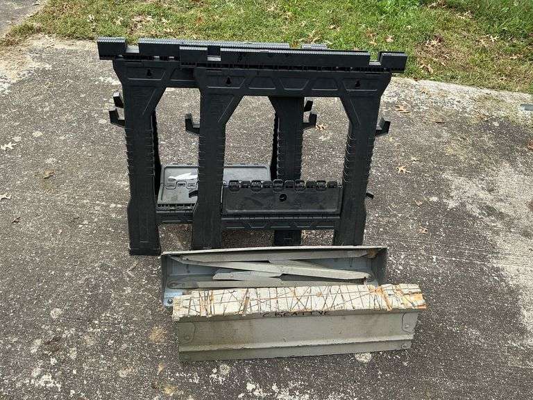 Metal pair of saw horses image