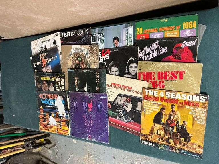 Vinyl record albums image