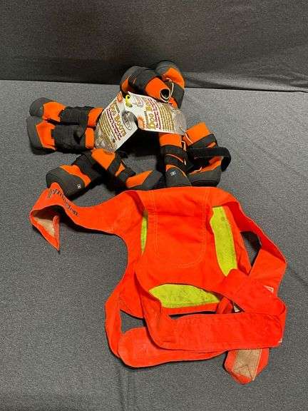 2 sets of Avery dog boots, size M, NIB image