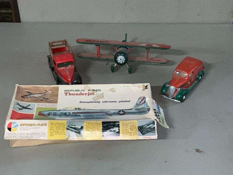 ERTL diecast truck, Liberty Classics diecast plane image