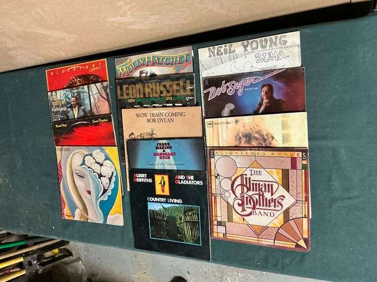 Vinyl record albums image