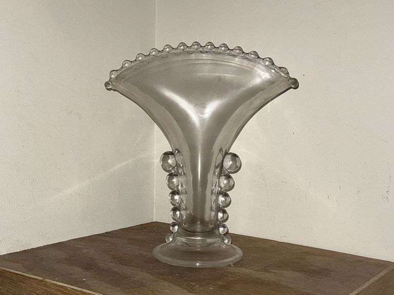 Candlewick fan vase image