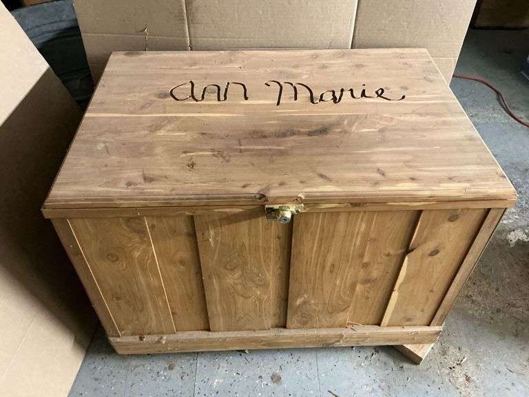 Cedar box with hinged lid and tray image