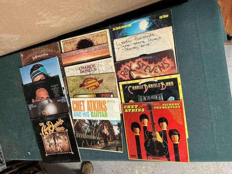 Vinyl record albums image