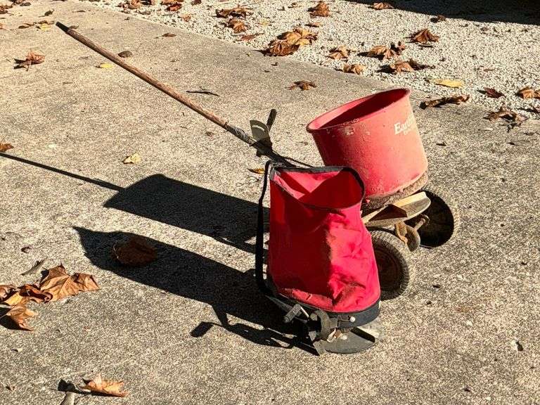 2 Earthway seeders image