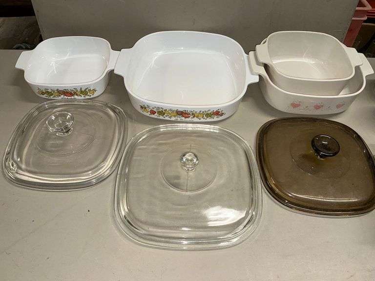 Corning Ware casserole dishes image