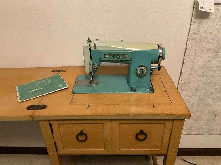 Vintage White sewing machine, working condition image