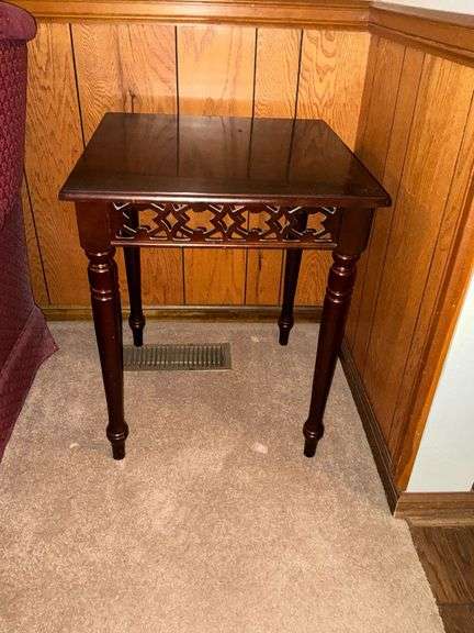 End table image
