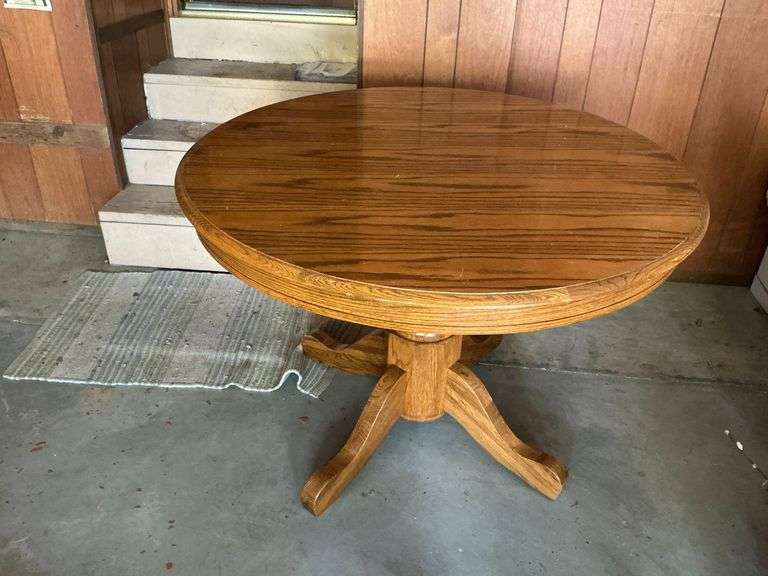 Single pedestal kitchen table image