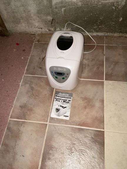 Sunbeam Breadmaker image