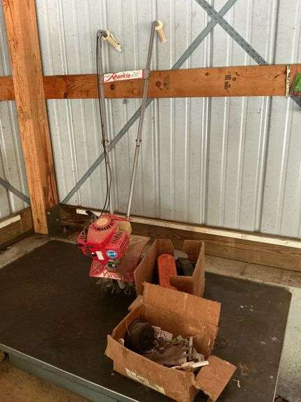 Mantis 2-cycle tiller and accessories image