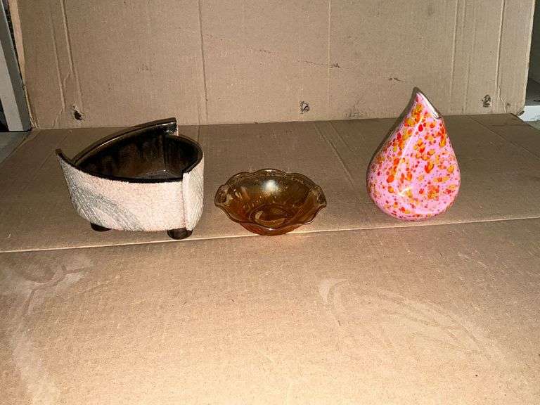 Carnival glass bowl image