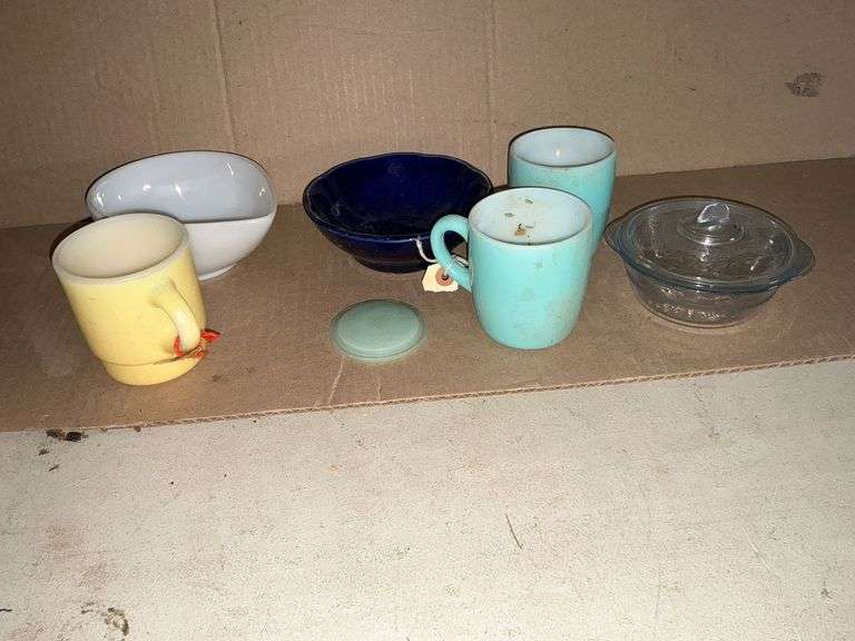 Fire King, bowl with lid, cups image