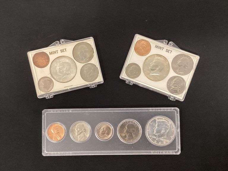 1965, 1966 and 1967 mint sets in plastic cases image