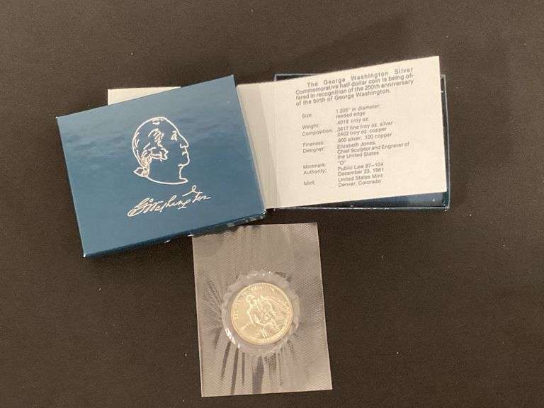 Uncirculated George Washington silver commemorative half-dollar coin image
