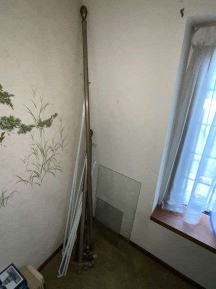 Curtain rods up to 7' T, image
