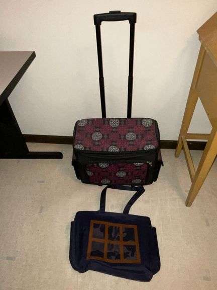 Rolling craft tote and bag image