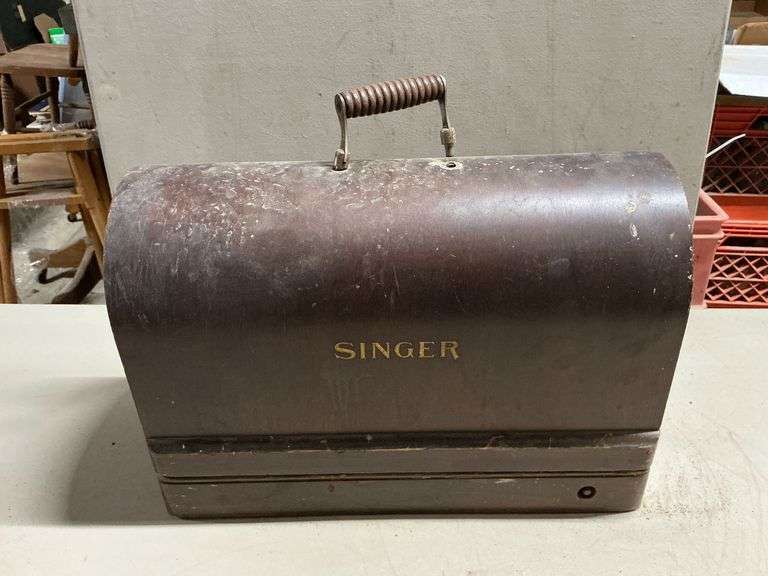 Singer sewing machine in wood case image