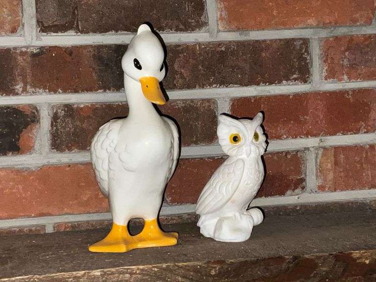 Duck and owl figurines image