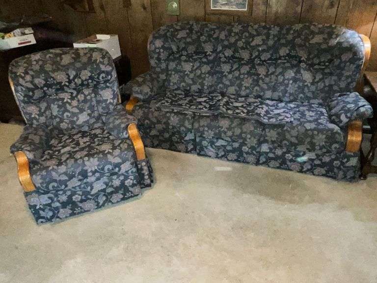 Dual reclining couch and rocker recliner image