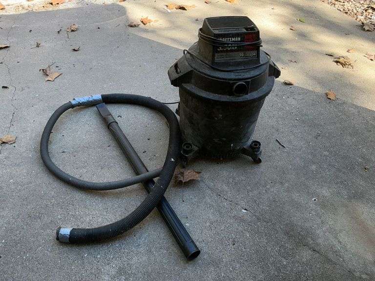 Craftsman 3.5 hp 16 gal shop vacuum image