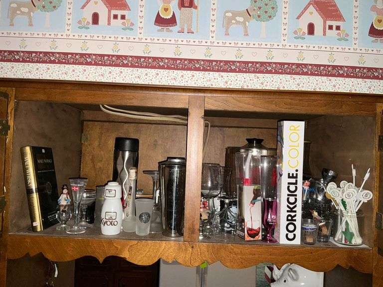 Ice bucket, wine stoppers, shot glasses, barware, etc. image