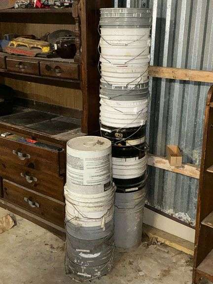 5-gallon plastic and metal buckets image