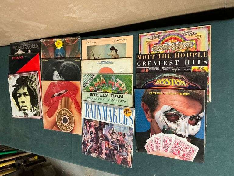 Vinyl record albums image