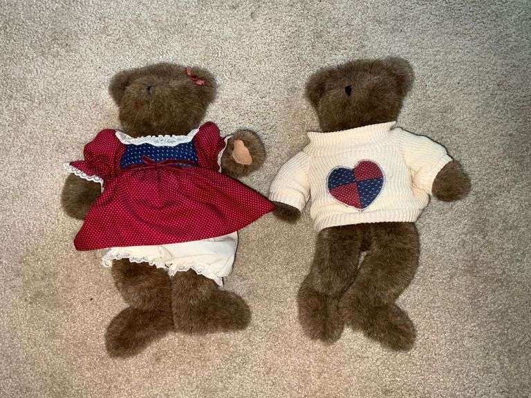Pair of 1992 Commonwealth teddy bears image