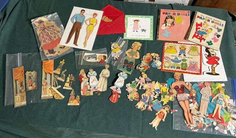 Paper dolls 40s & 50s, some vintage image