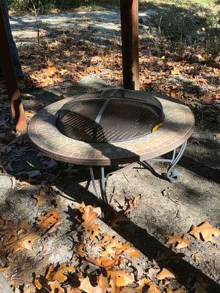 Metal fire pit image