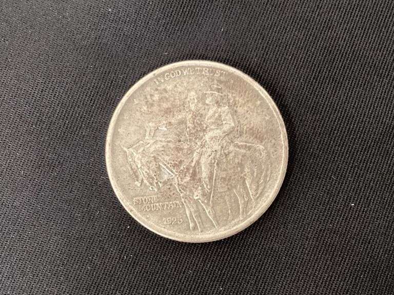 Stone Mountain 1925 half dollar image