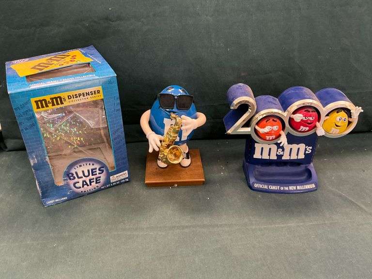 M&M dispensers image