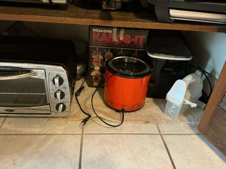 Oster toaster oven, Kabob-It, hand mixer, crock pot, ice maker, etc. image