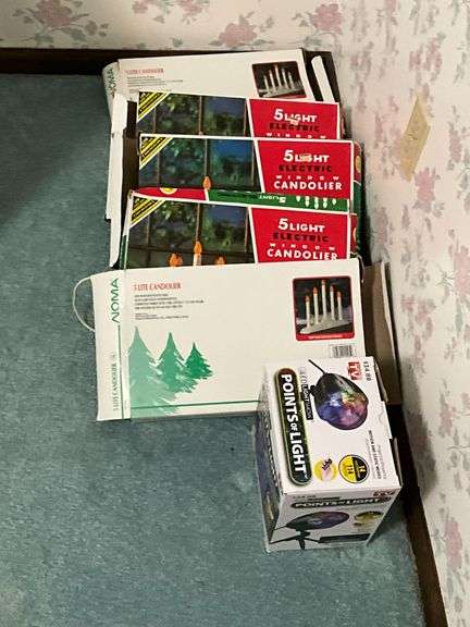 Chandelier lights and Points of Lights, etc. image