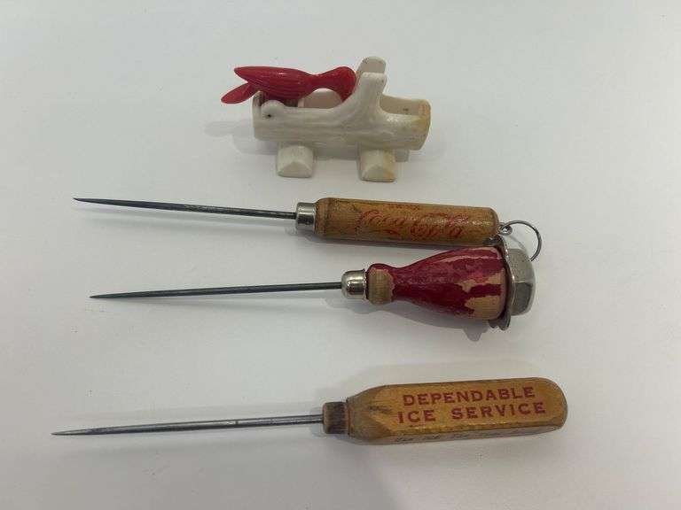 Coca-Cola and other vintage ice picks image