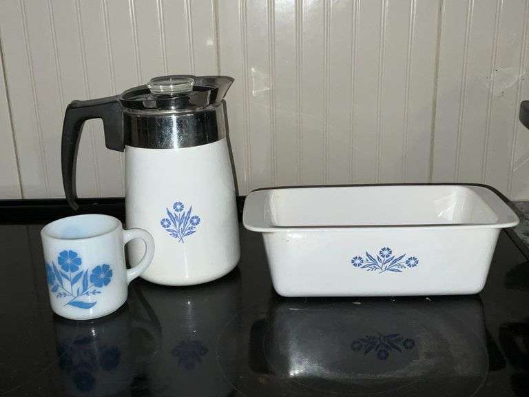 Corningware percolator, loaf pan, mug image