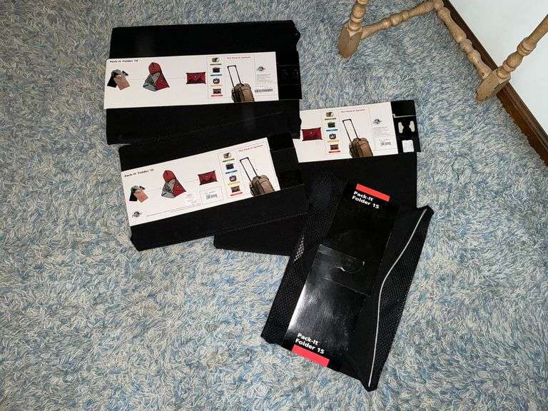 4 Fold It Folders, NIB image