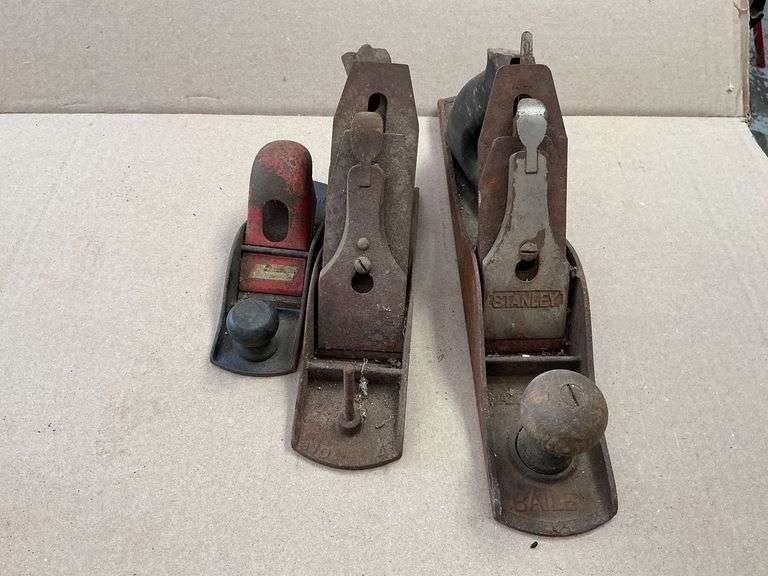 3 wooden planes, rough condition image