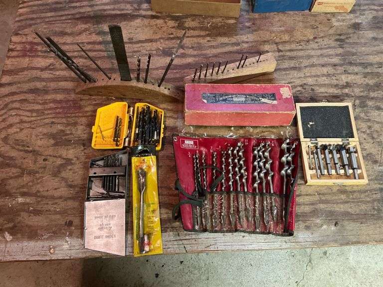 Assortment of drill bits, wood boring, metal, Forstner bits, and others. image