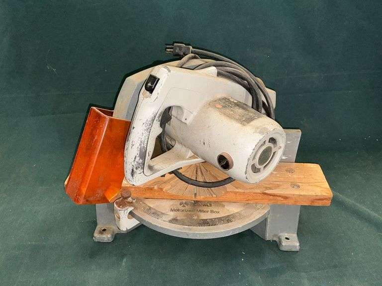 Rockwell 9" miter saw image