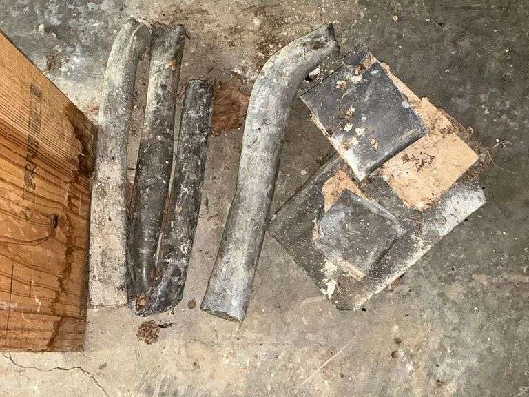 Assortment of lead scrap image