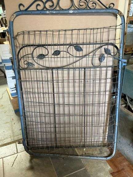 Pair of metal gates, up to 60" T x 36" W image