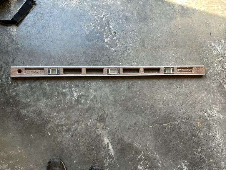 Empire 48" aluminum frame/plastic body level image