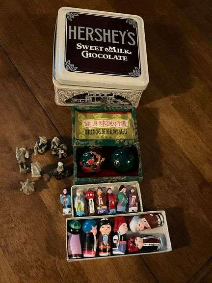 Hershey tin, figurines up to 1 1/2" T image