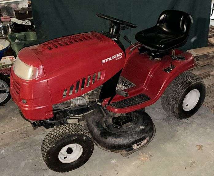 Murray 42" rider lawn mower, Model M195-42 image
